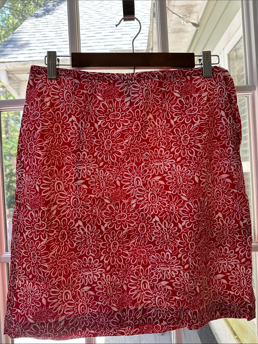 LOFT Red and White Floral A-Line Skirt